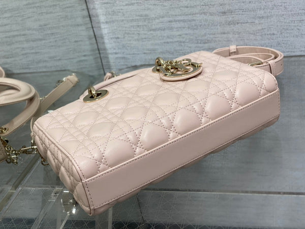 MEDIUM LADY D-JOY 26 POWDER PINK LAMBSKIN