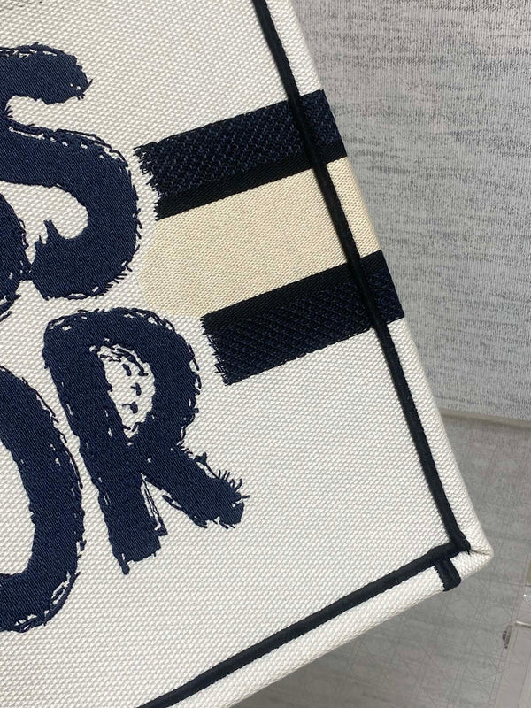 BORSA MEDIA PER LIBRI 36 IN TELA BIANCA E NERA 226504