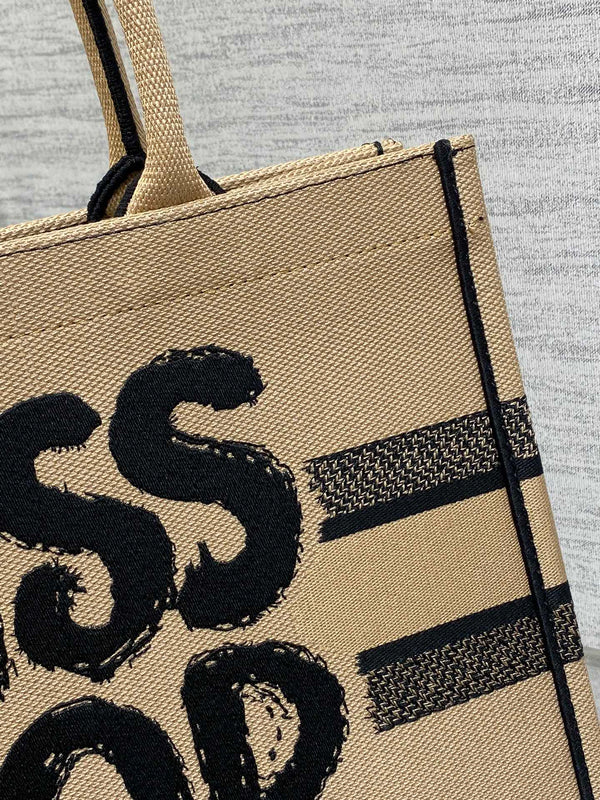 BORSA PORTA LIBRI 36 BEIGE E NERO MISS DIOR GRAFFITI RICAMO