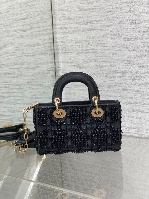 MINI BORSA DA DONNA 16 IN RASO NERO E PELLE DI VITELLO CON DISEGNO DI PERLINE