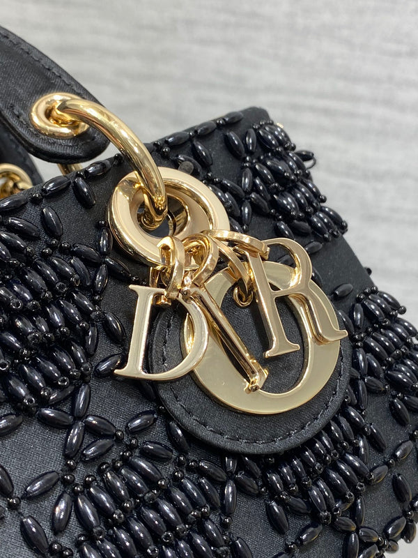 MINI BORSA DA DONNA 16 IN RASO NERO E PELLE DI VITELLO CON DISEGNO DI PERLINE