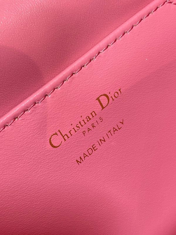 PICCOLO ZAINO 20 CARO IN PELLE DI AGNELLO MACROCANNAGE ROSA PUNCH