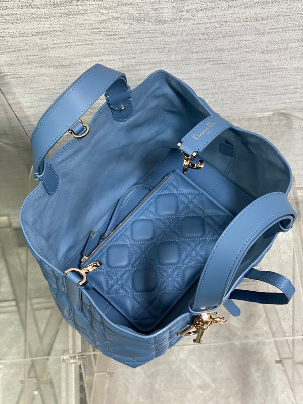 BORSA SEMPRE MEDIA 28 IN PELLE DI VITELLO MACROCANNAGE AZZURRO
