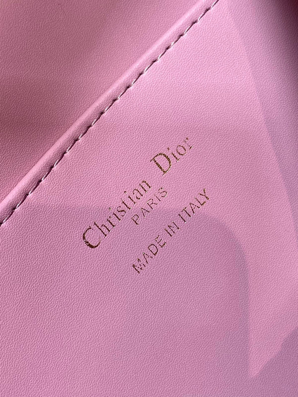 ZAINO MEDIO 25 CARO ROSA FENICOTTERO MACROCANNAGE IN PELLE DI AGNELLO