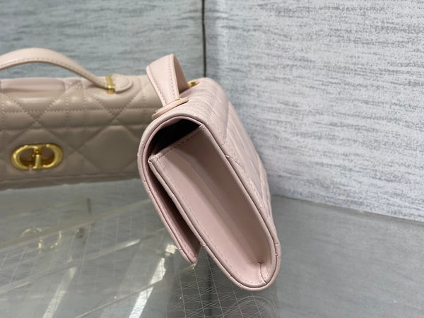 BORSA MISS CARO CON MANICO SUPERIORE 24 IN PELLE DI AGNELLO MACROCANNAGE ROSA PALLIDO