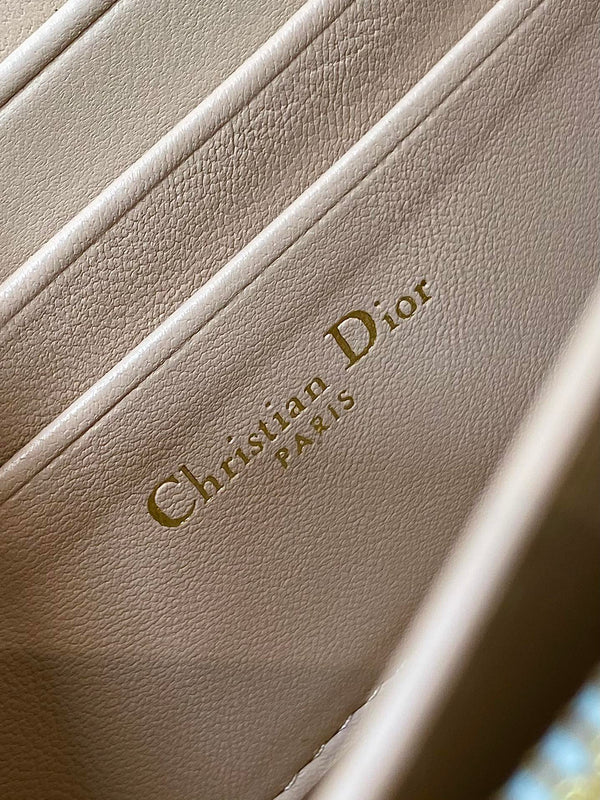 CD Miss Caro 17 Bag Ivory Calfskin 229252