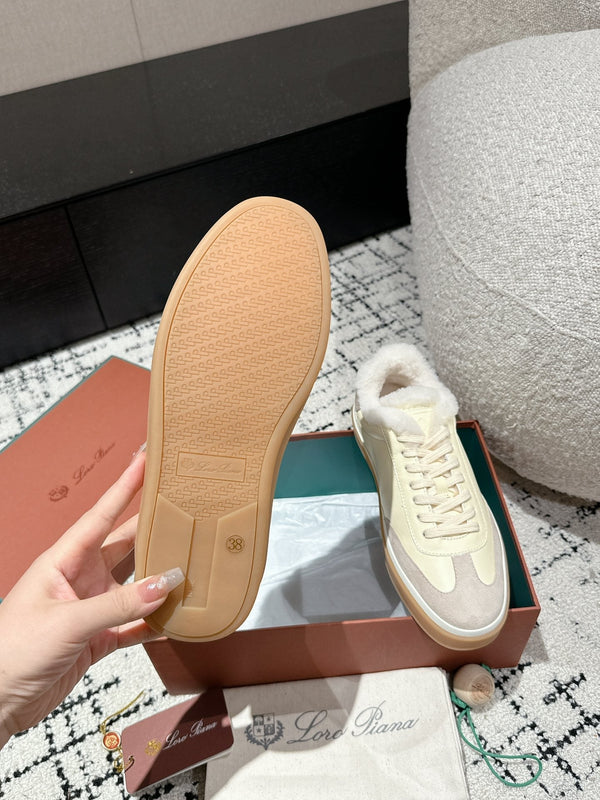 LP Tennis Walk Sneaker In Ivory White Mix Light Grey Lambskin Lined With Wool Fleece 985657