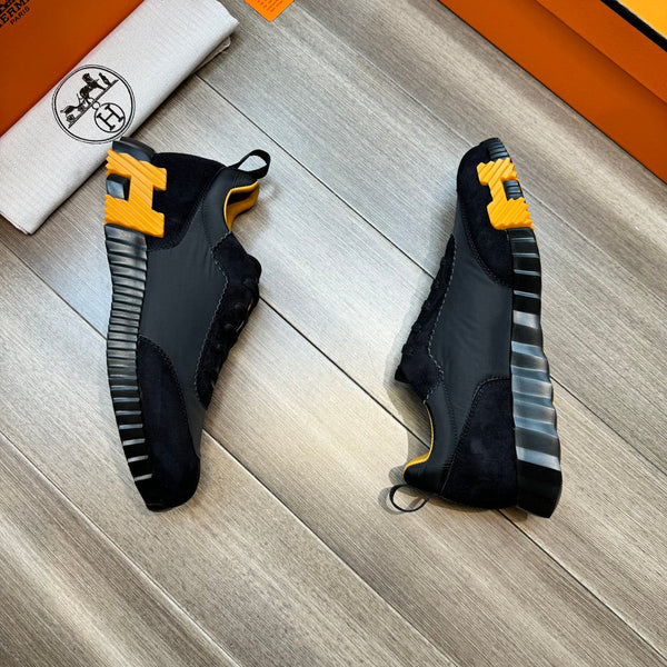 HM BOUNCING SNEAKER BLACK AND YELLOW FABRIC