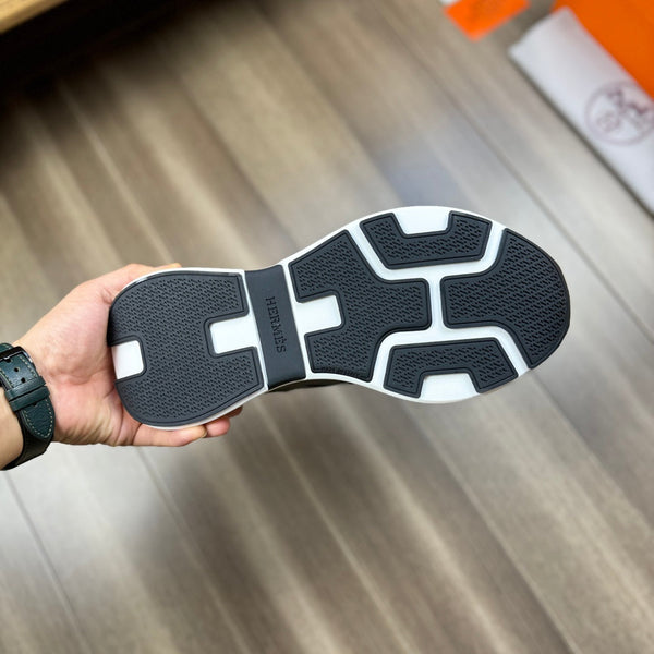 HM THICK - SOLE SNEAKER IN TESSUTO GRIGIO