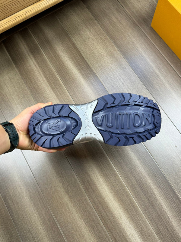 LV SPORT SNEAKER IN WHITE MIX NAVY BLUE CALFSKIN WITH LOGO