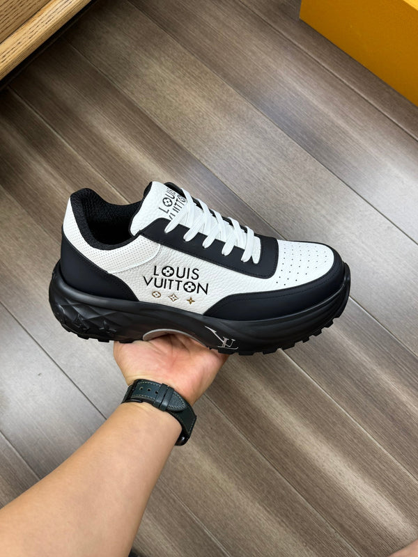 LV SPORT SNEAKER IN WHITE MIX BLACK CALFSKIN WITH LOGO