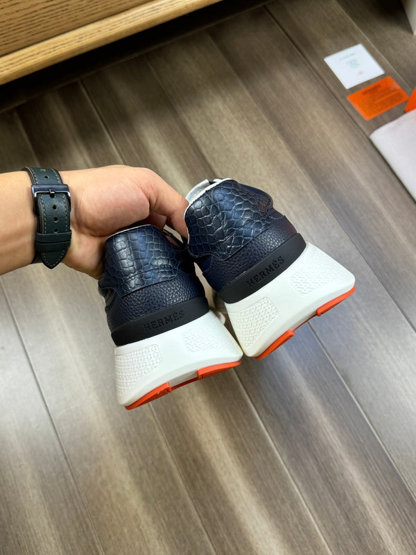 SNEAKER HM TRAIL IN PELLE DI VITELLO BLU SCURO