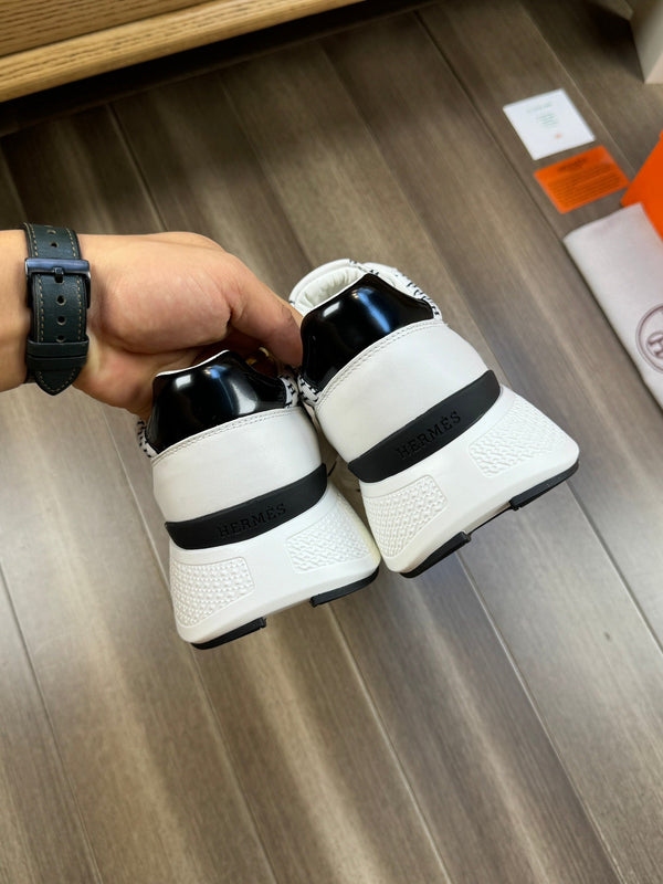 HM PRINTED SNEAKER WHITE TOTEM FABRIC