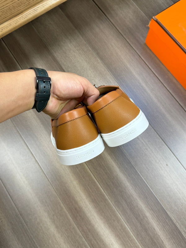 HM GAME SLIP-ON SNEAKER OCHRE CALFSKIN