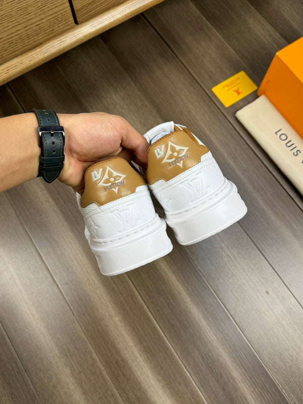 LV TRAINER SNEAKER WHITE MIX COPPER BROWN CALFSKIN AND BREATHABLE FABRIC