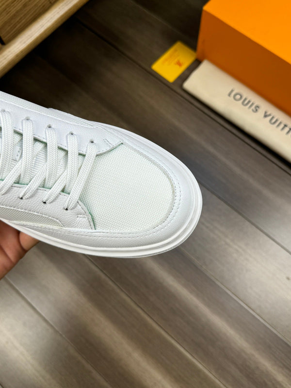 LV TRAINER SNEAKER WHITE MIX GREEN CALFSKIN AND BREATHABLE FABRIC