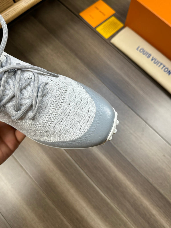 LV SNEAKERS IN GREY MESH BREATHABLE FABRIC AND CALFSKIN