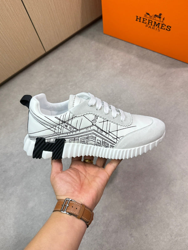 HM Men's Bouncing Sneaker White Black Calfskin Suede 696022