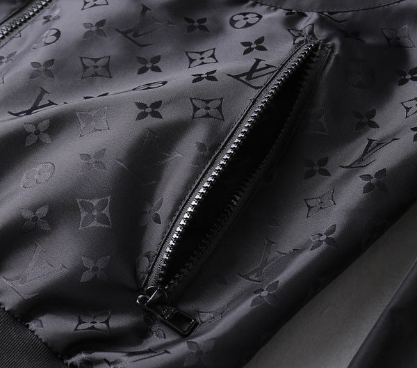 LV BLACK HOODED JACKET 239041