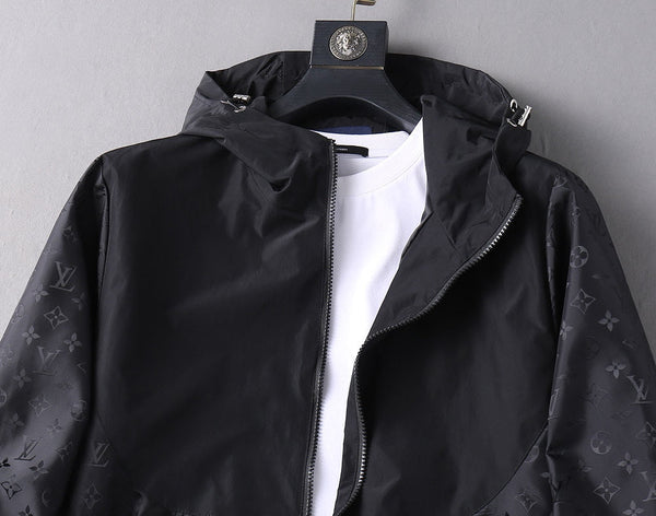 LV BLACK HOODED JACKET 239041