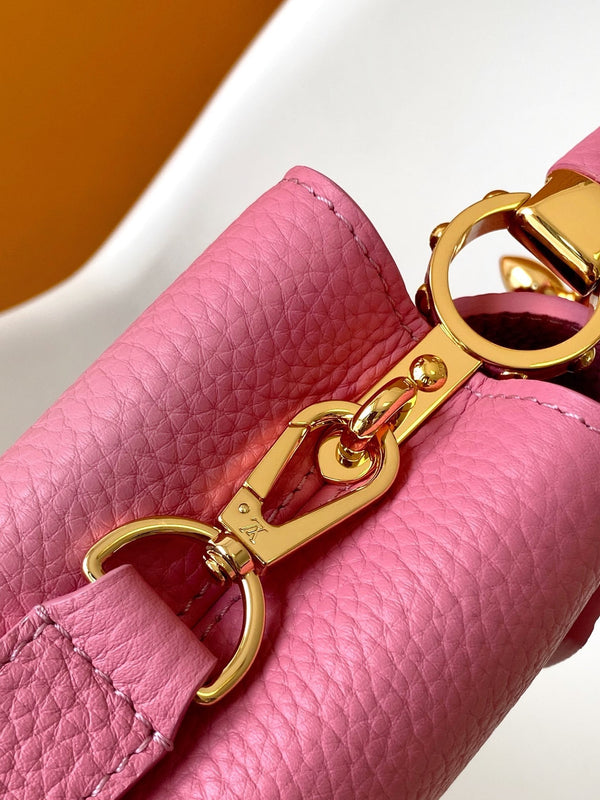 Capucines BB 21 cm Bag Pink Taurillon leather 251680