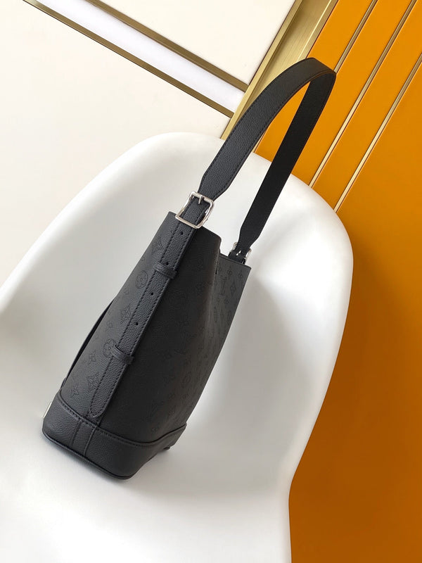 LV M12139 Flore Handbag 28cm Black Perforated Cowhide