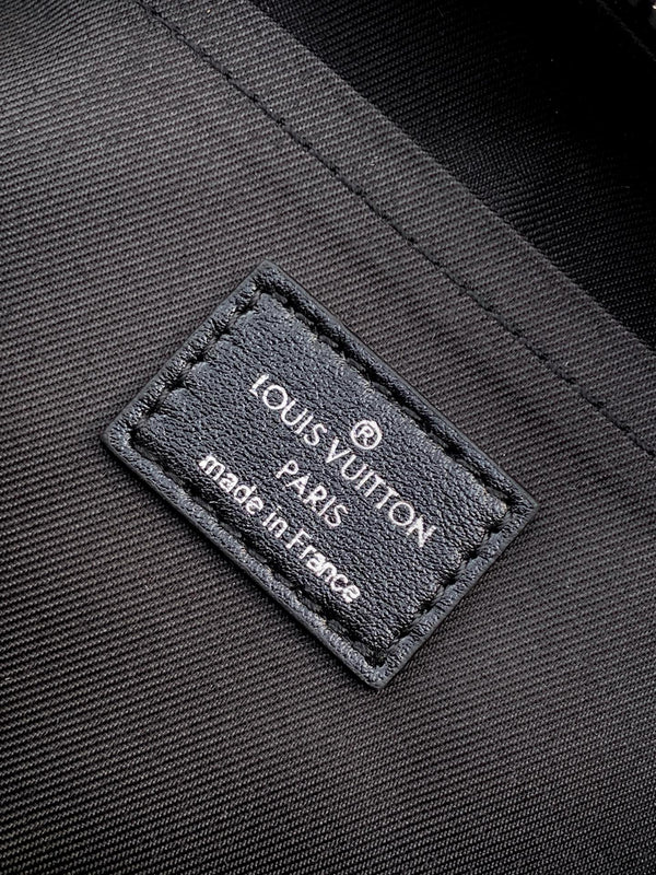 LV M13988 Keepall Bandoulière Cargo 25 Black Caflskin Sliver HW