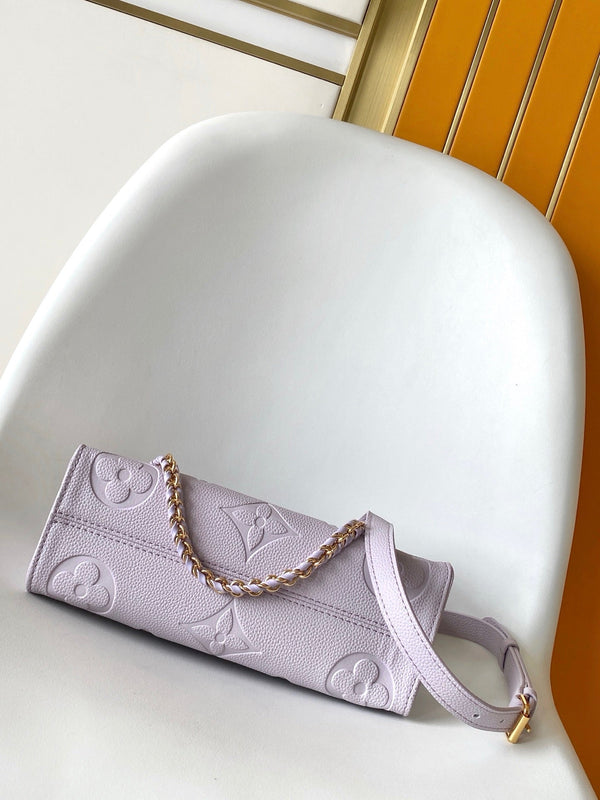 LV M15192 OnTheGo East West Tote 25cm Taro Purple Embossed Grain Cowhide GHW