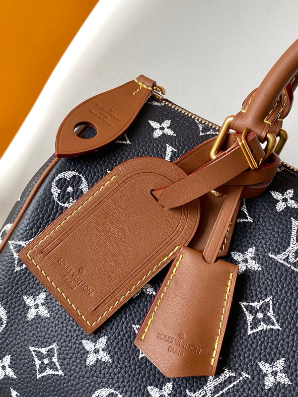 LV Speedy P9 Bandoulière 25cm Monogram Calfskin GHW