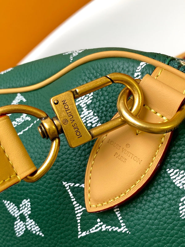 LV Speedy P9 Bandoulière 50 Green Cowhide GHW