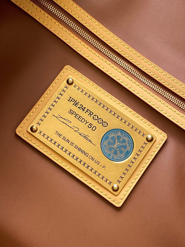 LV Speedy P9 Bandoulière 50 Green Cowhide GHW