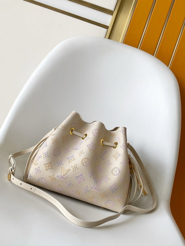 LV M15114 Bella Handbag 19cm Dream Cream Perforated Cowhide GHW