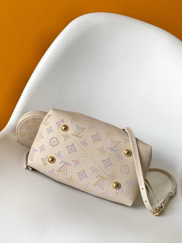 LV M15114 Bella Handbag 19cm Dream Cream Perforated Cowhide GHW