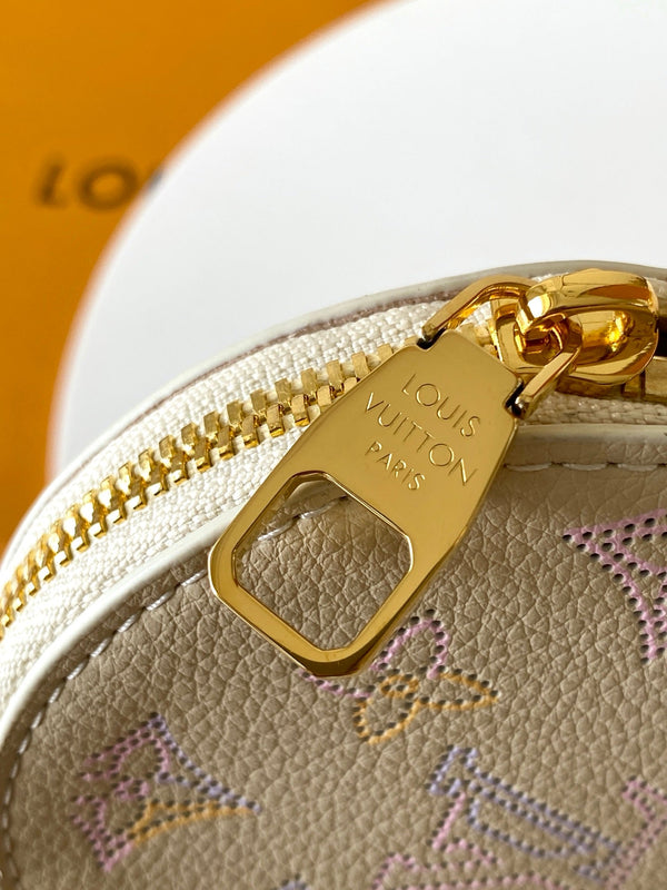 LV M15114 Bella Handbag 19cm Dream Cream Perforated Cowhide GHW