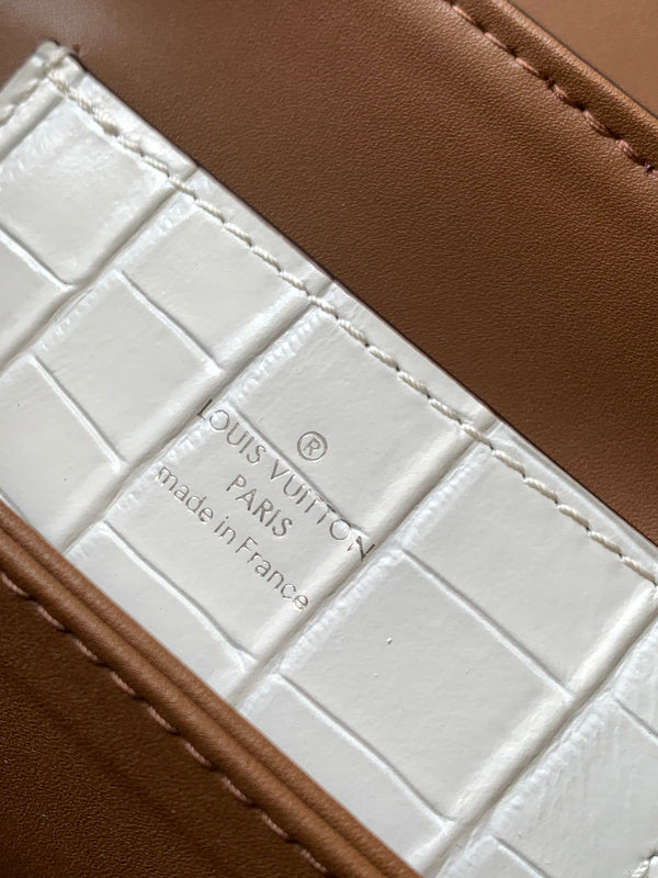 LV 25s Rose Des Vents Handbag 27cm White Crocodile Himalaya Metal HW