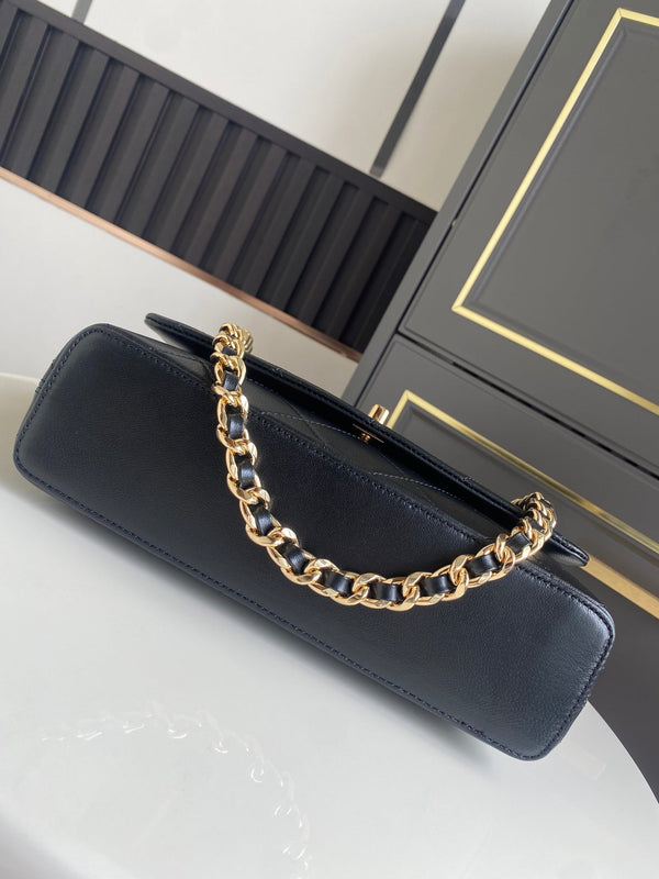 CC 26P AS6112 Flap Bag 25cm Black Quited Lambskin