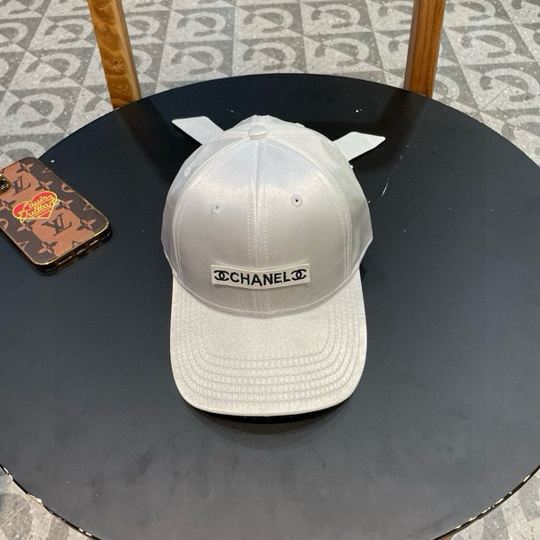 CAPPELLO DA BASEBALL IN RASO DI SETA GRIGIO CHIARO 404863