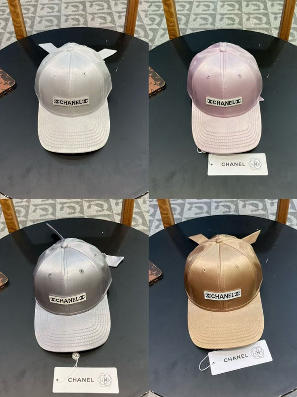 BASEBALL HAT IN GOLD SILK SATIN 404866