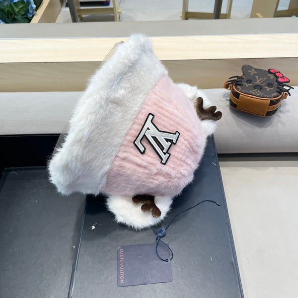 FISHERMAN HAT IN PINK MIX WHITE WOOL AND RABBIT FUR 409760