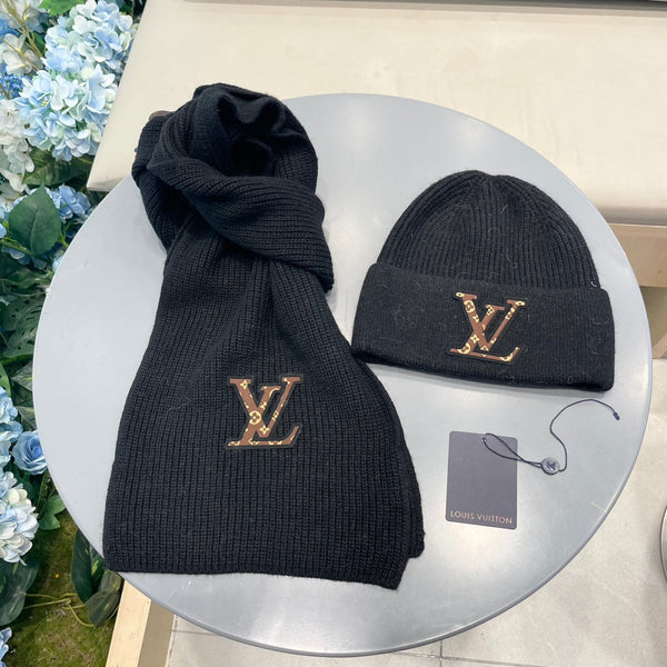 SET CLASSIC SCARF AND HAT IN BLACK WOOL 414785