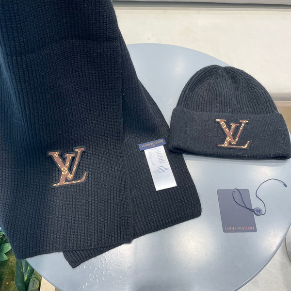 SET CLASSIC SCARF AND HAT IN BLACK WOOL 414785