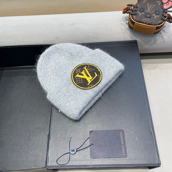 BERRETTO IN MAGLIA DI LANA GRIGIO CHIARO E PELLICCIA DI CONIGLIO 417755