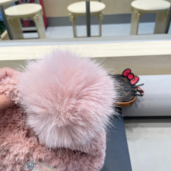 BEANIE HAT IN LIGHT PINK SOLF FLEECE 419712