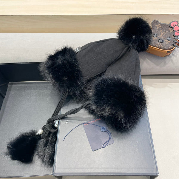 BEANIE HAT IN BLACK FLEECE AND WOOL 424308