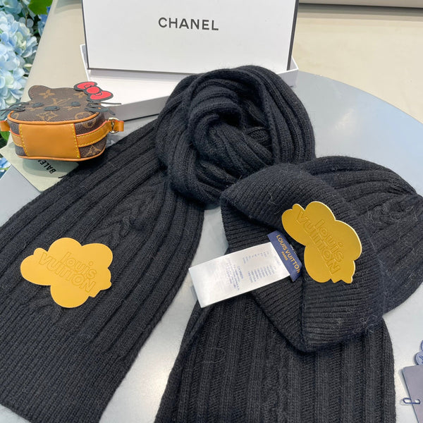 SET SCIARPA E CAPPELLO IN LANA NERA 419147