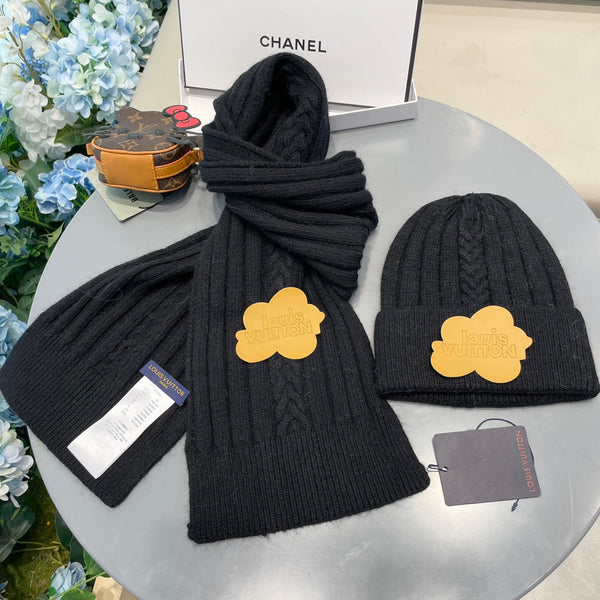 SET SCIARPA E CAPPELLO IN LANA NERA 419147