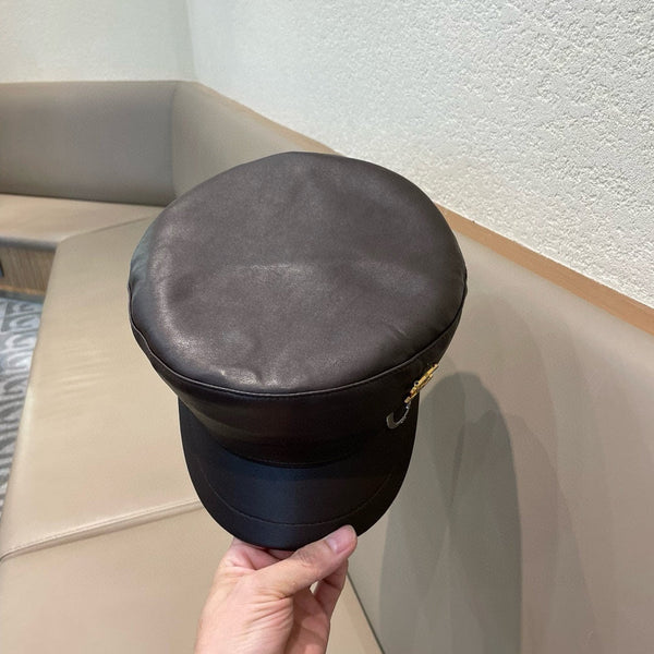 NEWSBOY CAP IN CHOCOLATE BROWN CALFSKIN 421105