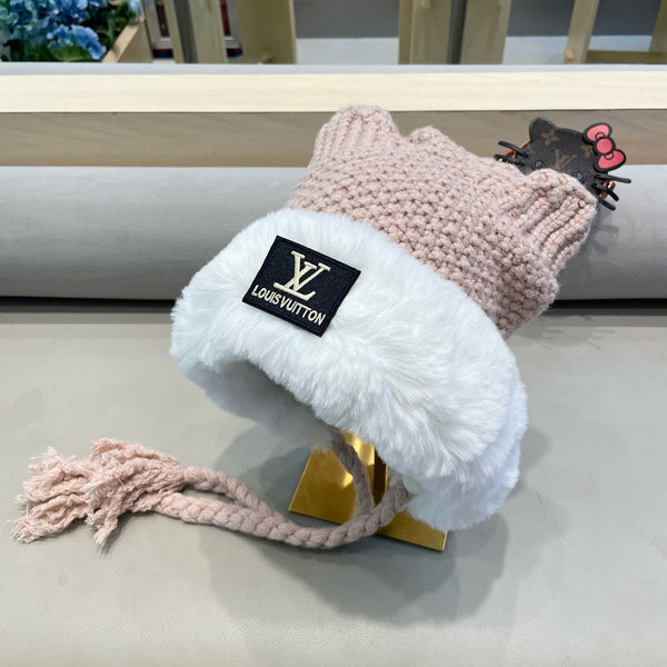 BERRETTO IN MAGLIA DI LANA ROSA CHIARO CON ORECCHIE DI GATTO GIAPPONESE 421258