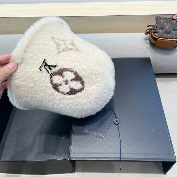 CAPPELLO A SECCHIELLO IN PELLICCIA DI CONIGLIO BEIGE 421261