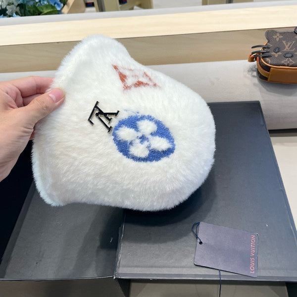 CAPPELLO A SECCHIELLO IN PELLICCIA DI CONIGLIO BIANCO 421262